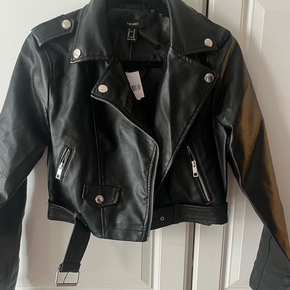 Coats and jackets -Forever 21 Black Leather Biker Jacket size medium-NWT - Picture 1 of 9